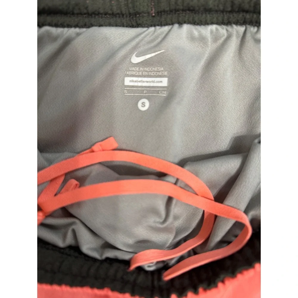Nike Tempo Running Shorts Womens Small Coral Pink Grey Mesh Athletic Gym Workout
